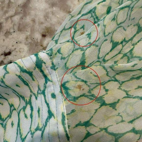 *GENTLY WORN* Equipment Women's Size S Sheer Silk Button Down Blouse - Picture 10 of 10